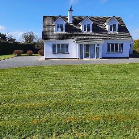4 Bedroom, 15 Min To Limerick City Quiet Retreat. Eksteriør billede