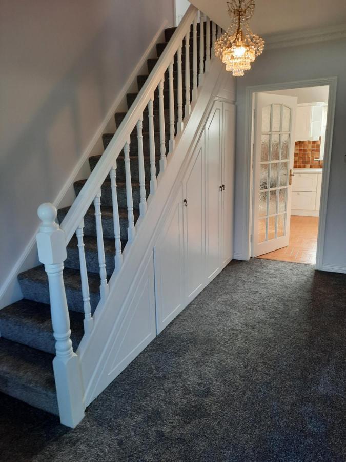 4 Bedroom, 15 Min To Limerick City Quiet Retreat. Eksteriør billede